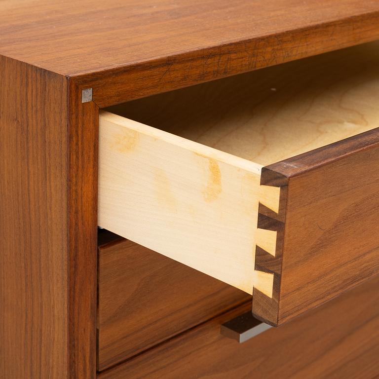 Nissen & Gehl, a chest of drawers, Naver Collection.