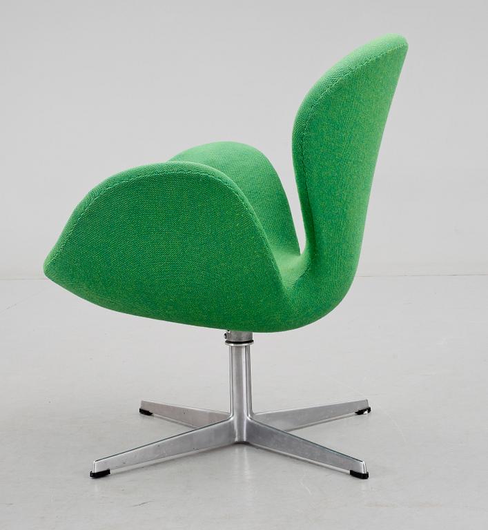 FÅTÖLJ "Svanen", Arne Jacobsen, Fritz Hansen.