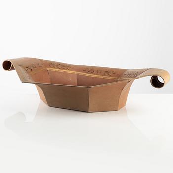 An Empire bread basket, first half of the 19th Century.