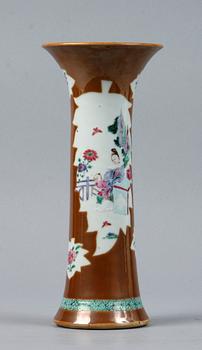 VAS, porslin, Kina, 1700-tal.