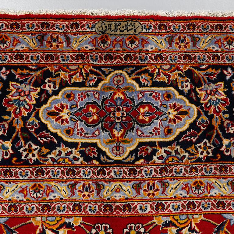 MATTA, Keshan, 1900-talets andra hälft, signerad, ca 420 x 230 cm.