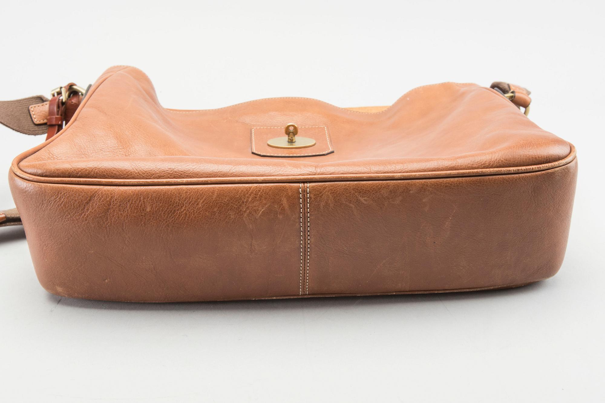 Mulberry
Men's Brown Brynmore Leather Messenger Bag.