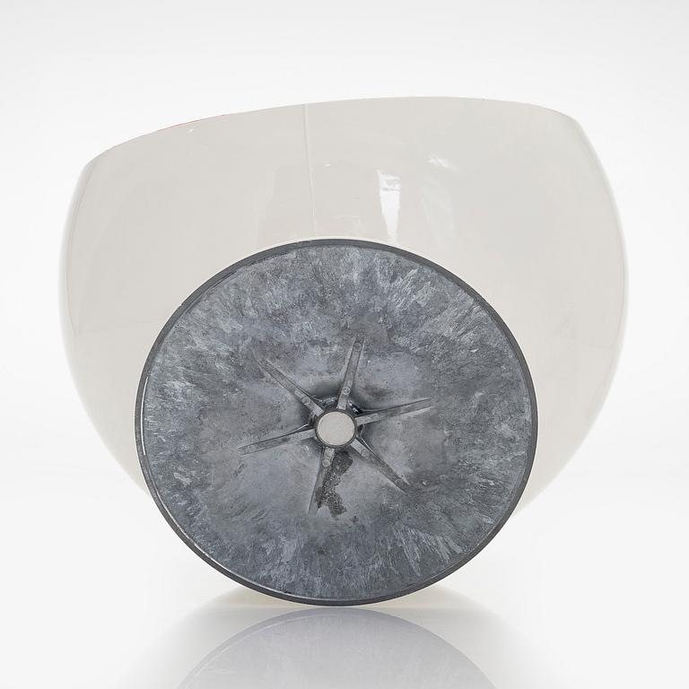 Eero Aarnio, miniatyyri, "Pallotuoli" Vitra Design Museum.