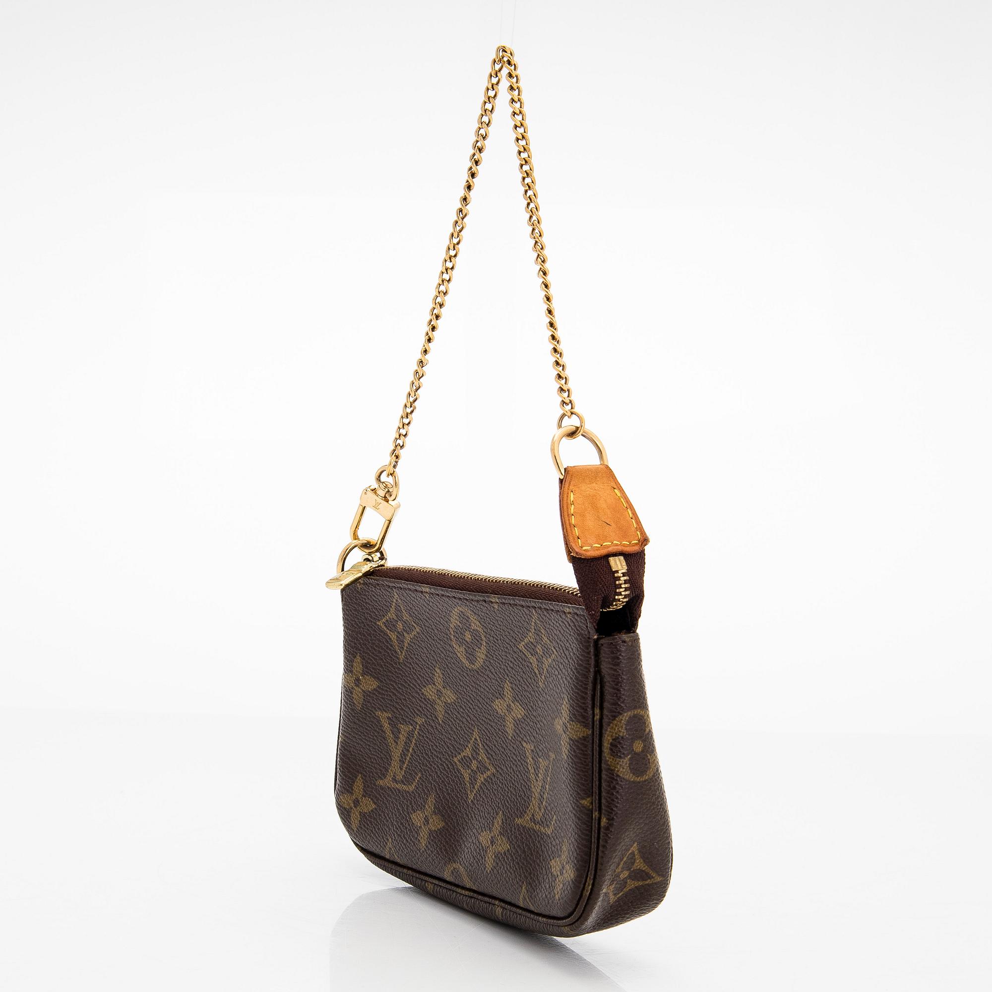 Louis Vuitton, "Mini Pochette Accessoires".