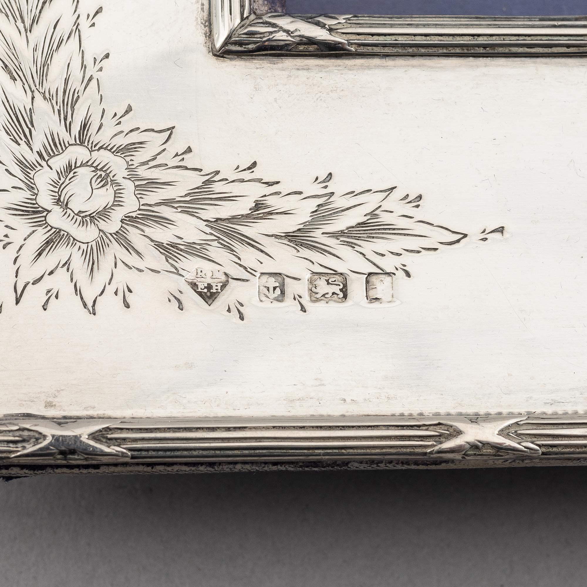 Fotoram, silver, Richard Martin, Ebenezer Hall & Co, Brimingham, England, 1905.