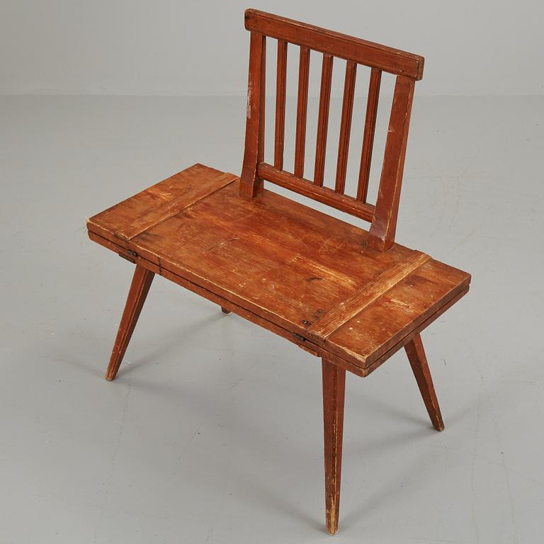 A provincial pine table/chair, 19th Century.
