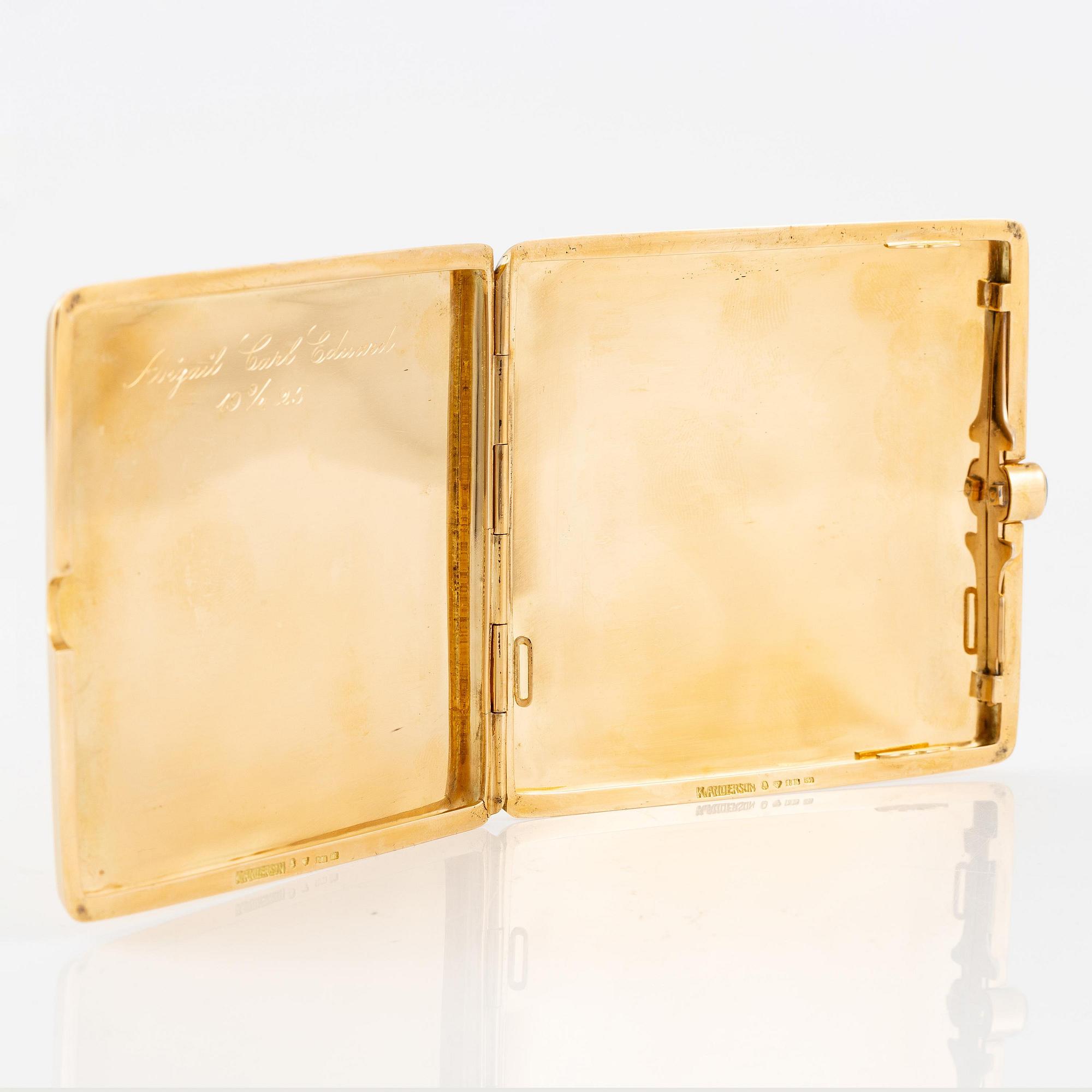 A Swedish 20th century 18ct gold cigarette case, mark of Karl Anderson, Stockholm 1920.