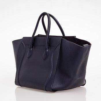 Céline, a 'Medium Phantom' Leather Bag.