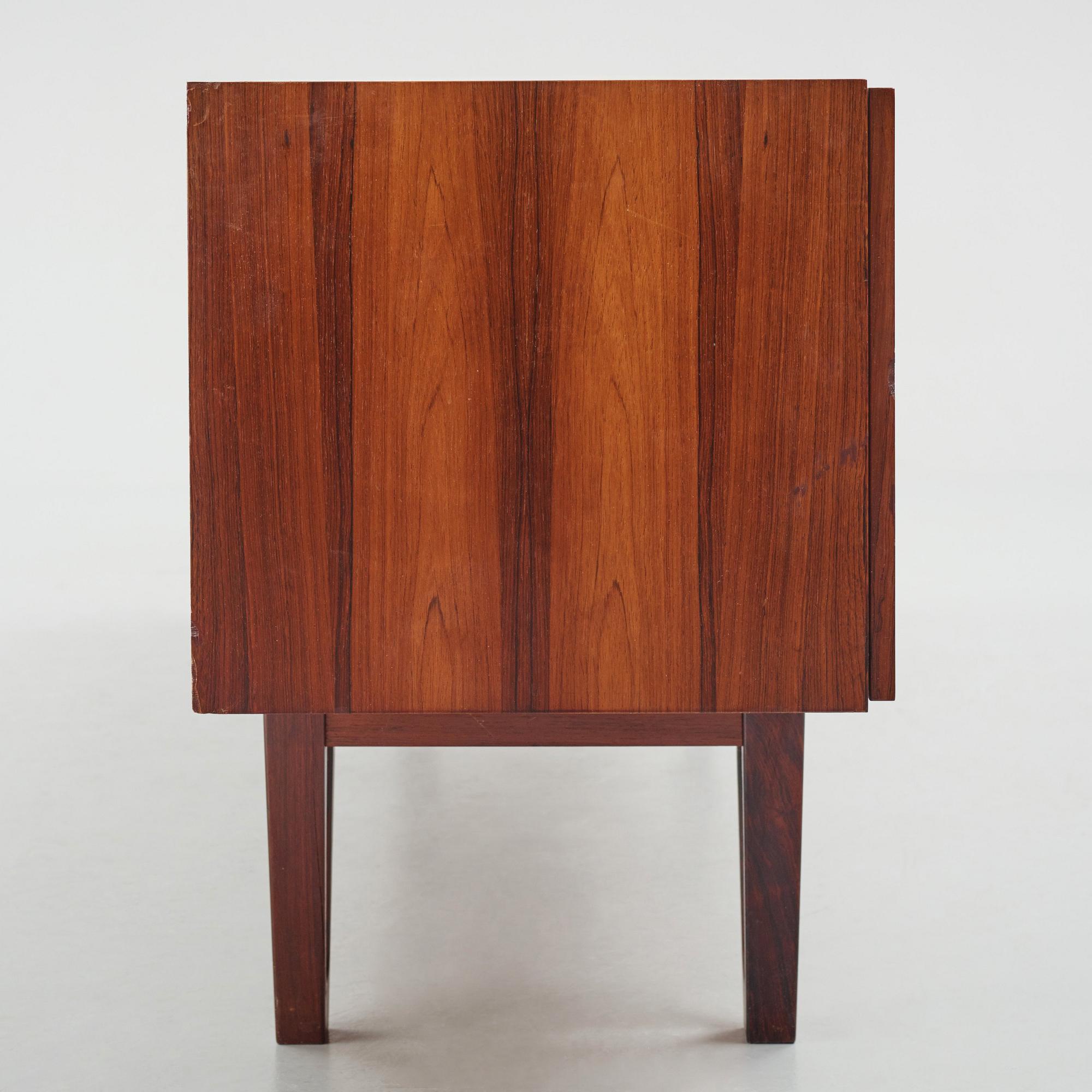 Ib Kofod-Larsen, sideboard, modell "501" ur "Ib 500"-serien, Seffle Möbelfabrik 1960-tal.