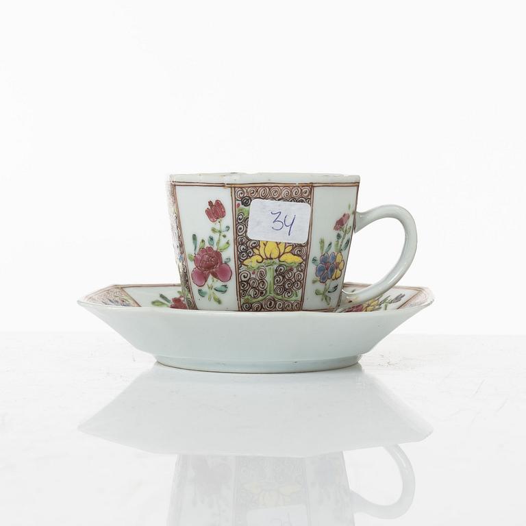 Koppar, åtta stycken, porslin. Qingdynastin, 1700-tal.