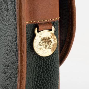 Mulberry, a handbag.