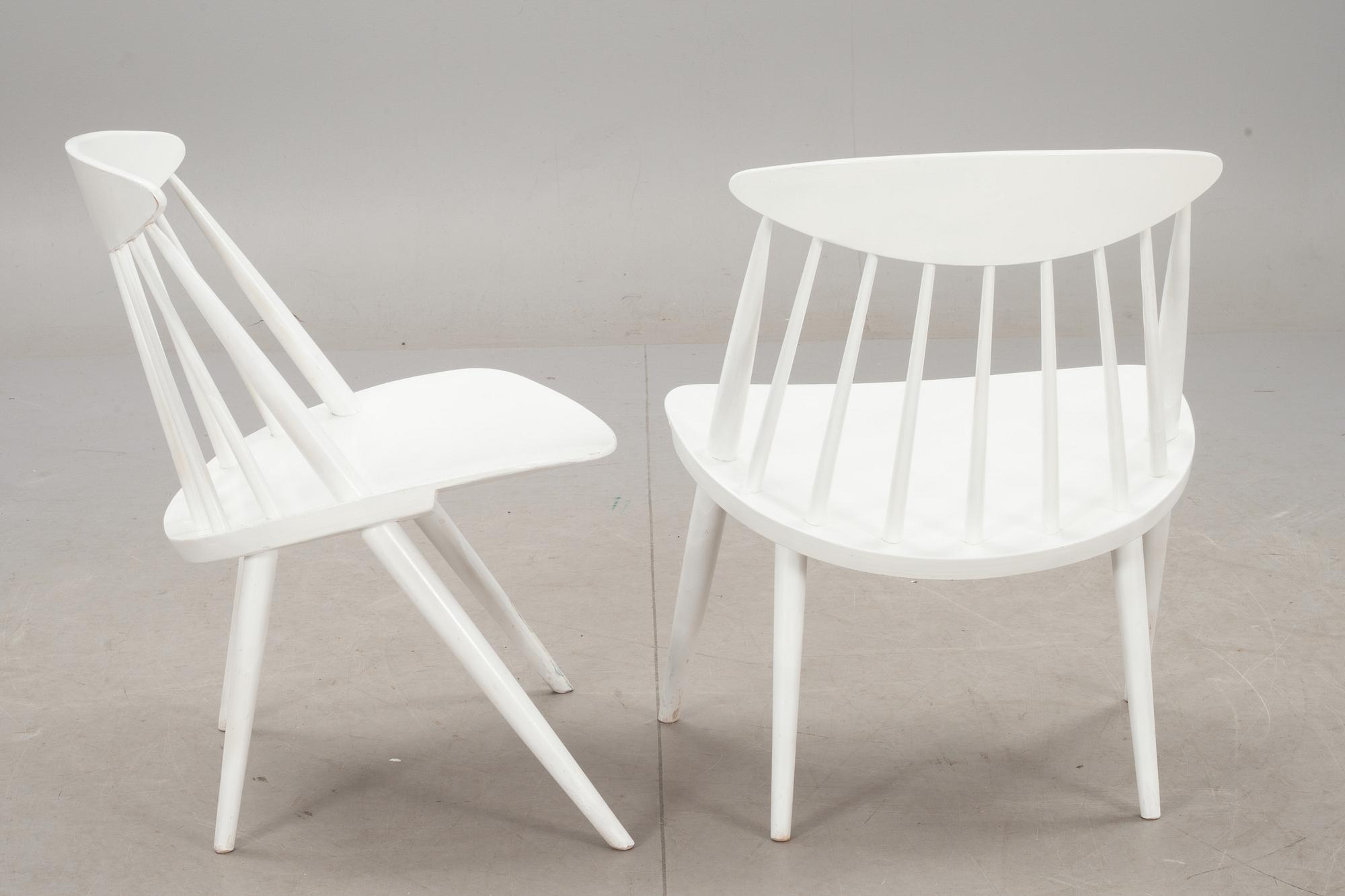 KARMSTOLAR, ett par, 1900-talets andra hälft.