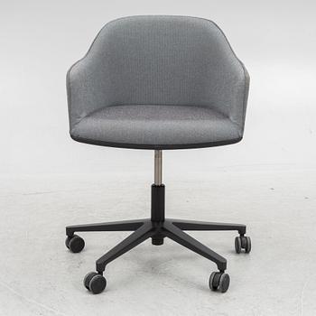 Ronan & Erwan Bouroullec, a 'Softshell Chair' desk chair, Vitra, 2015.