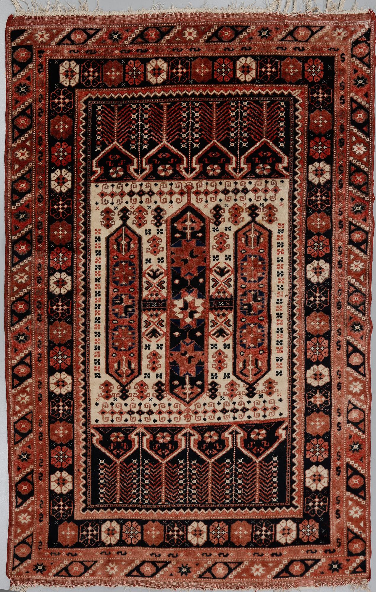 MATTA, nordvästpersisk, old, 190x130 cm.