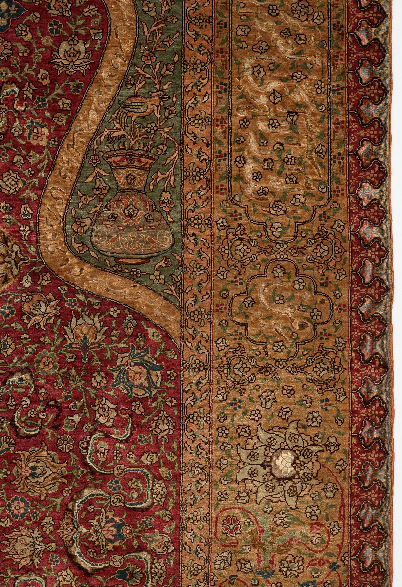 Matta, antik silke Kum Kapi med metallbroschering, Istanbul omkring 1910, "Sultan's Head Prayer" design.