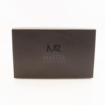 A 2005 Master Replica Lightsabel Sw-133 Yoda, "Revenge of the sith" 2005.