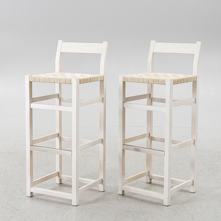 John Kandell, Bar stools, a pair, "Schablon", Källemo, late 20th century.