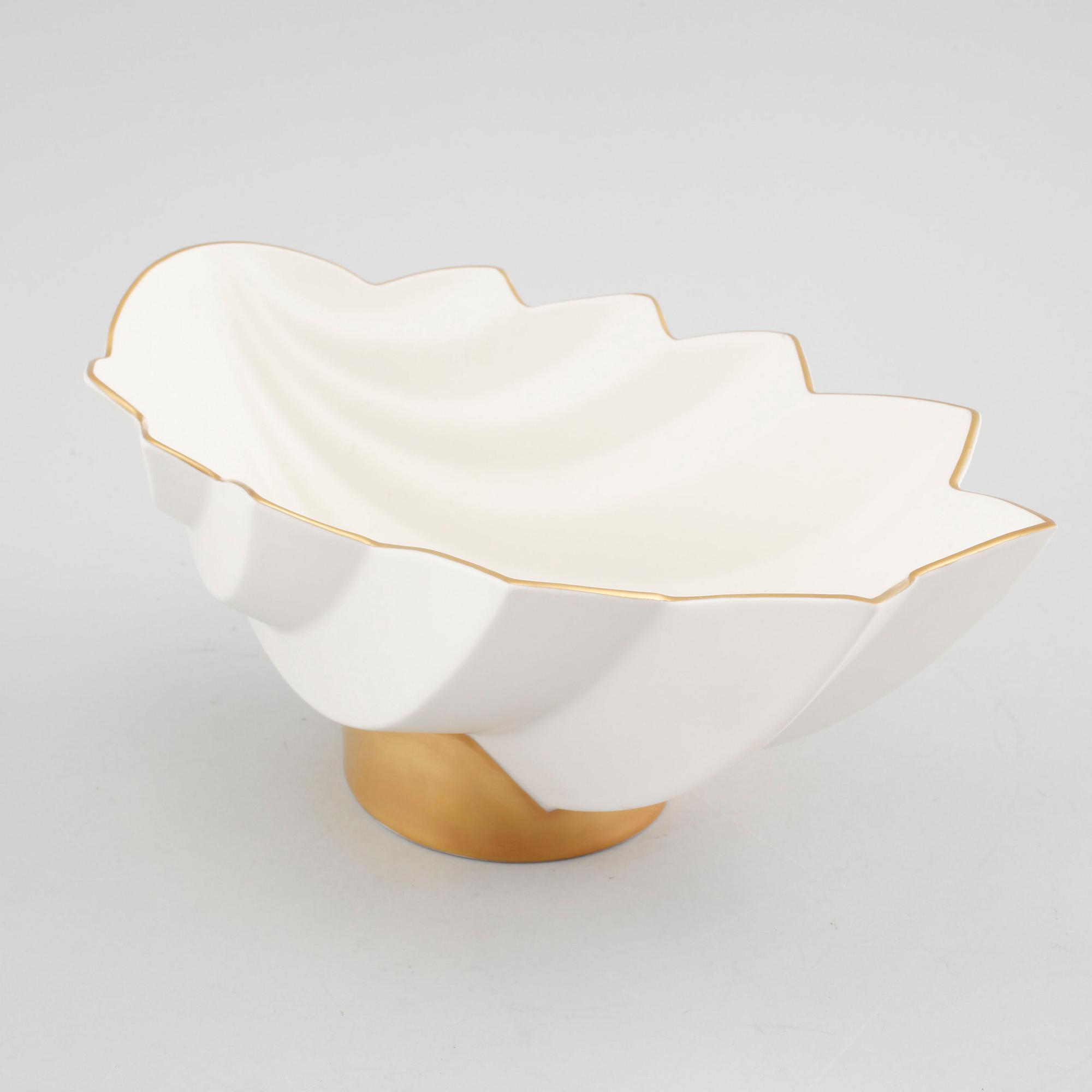 A porcelain bowl by Karin Björquist for Rörstrand, dated -95.