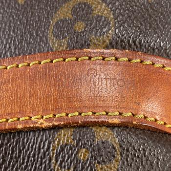 LOUIS VUITTON, 'Petit Noé'.