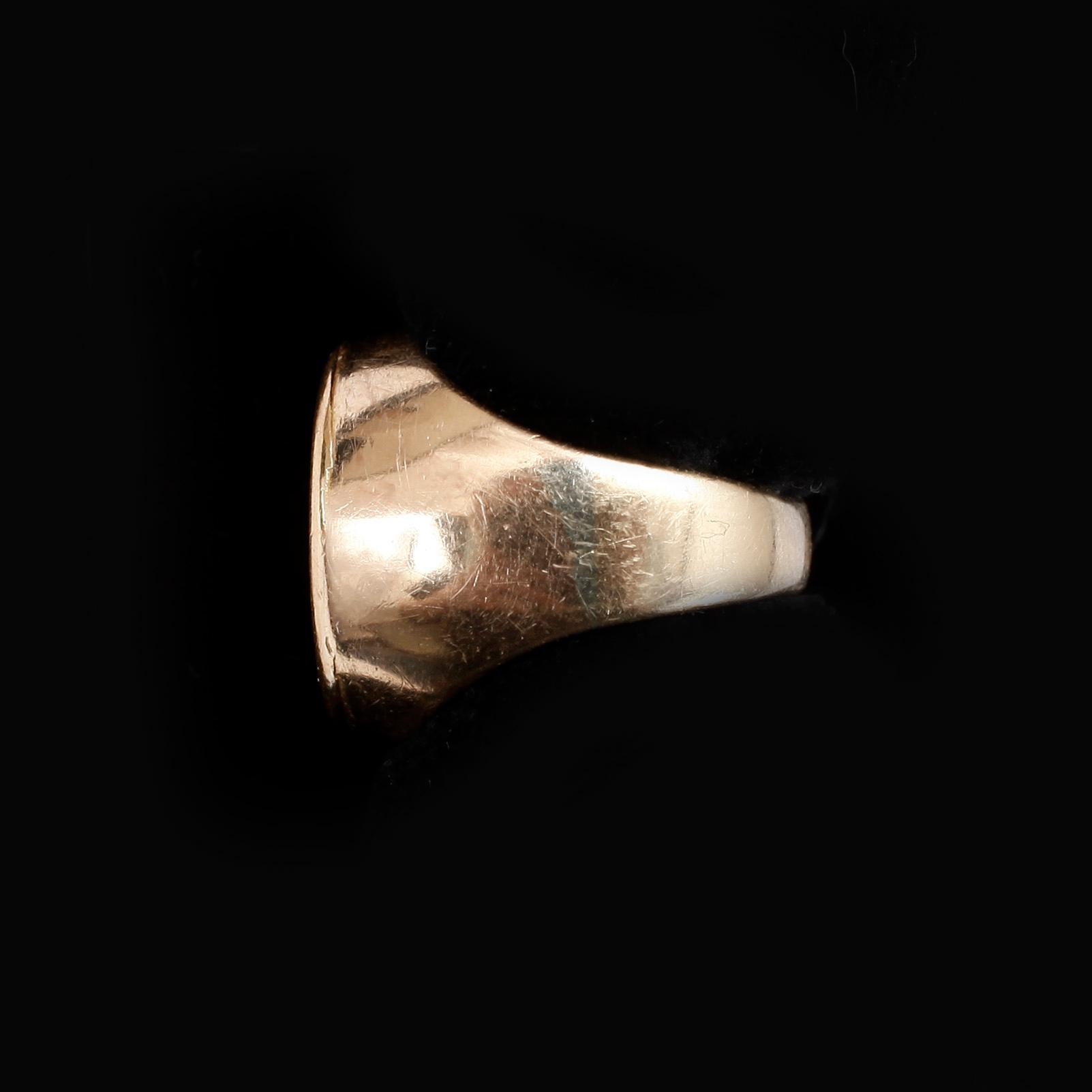 PARTI GULD, 3 delar, 18k guld. Total vikt ca 32,3 gram.