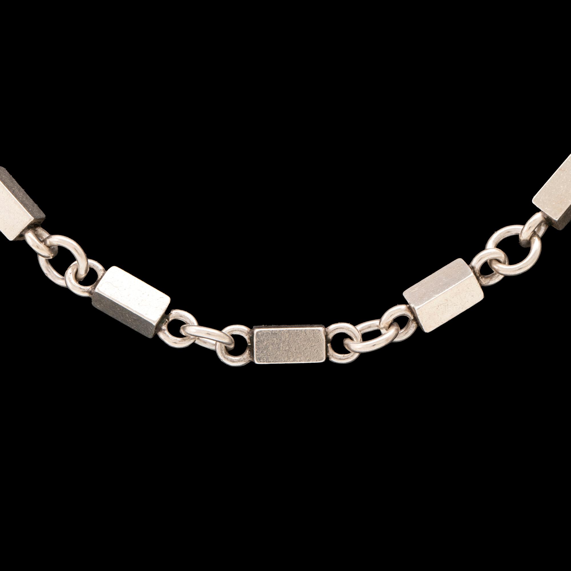 Wiwen Nilsson, halsband och armband stavkedja i silver, Lund 1955 och 1956.