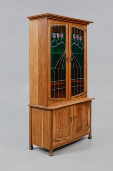 VITRINSKÅP, jugend, 1900-talets början.