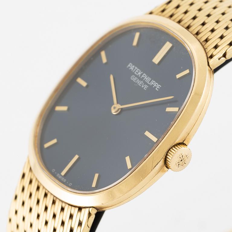 Patek Philippe, Geneva, Golden Ellipse, wristwatch, 27 x 32 mm.