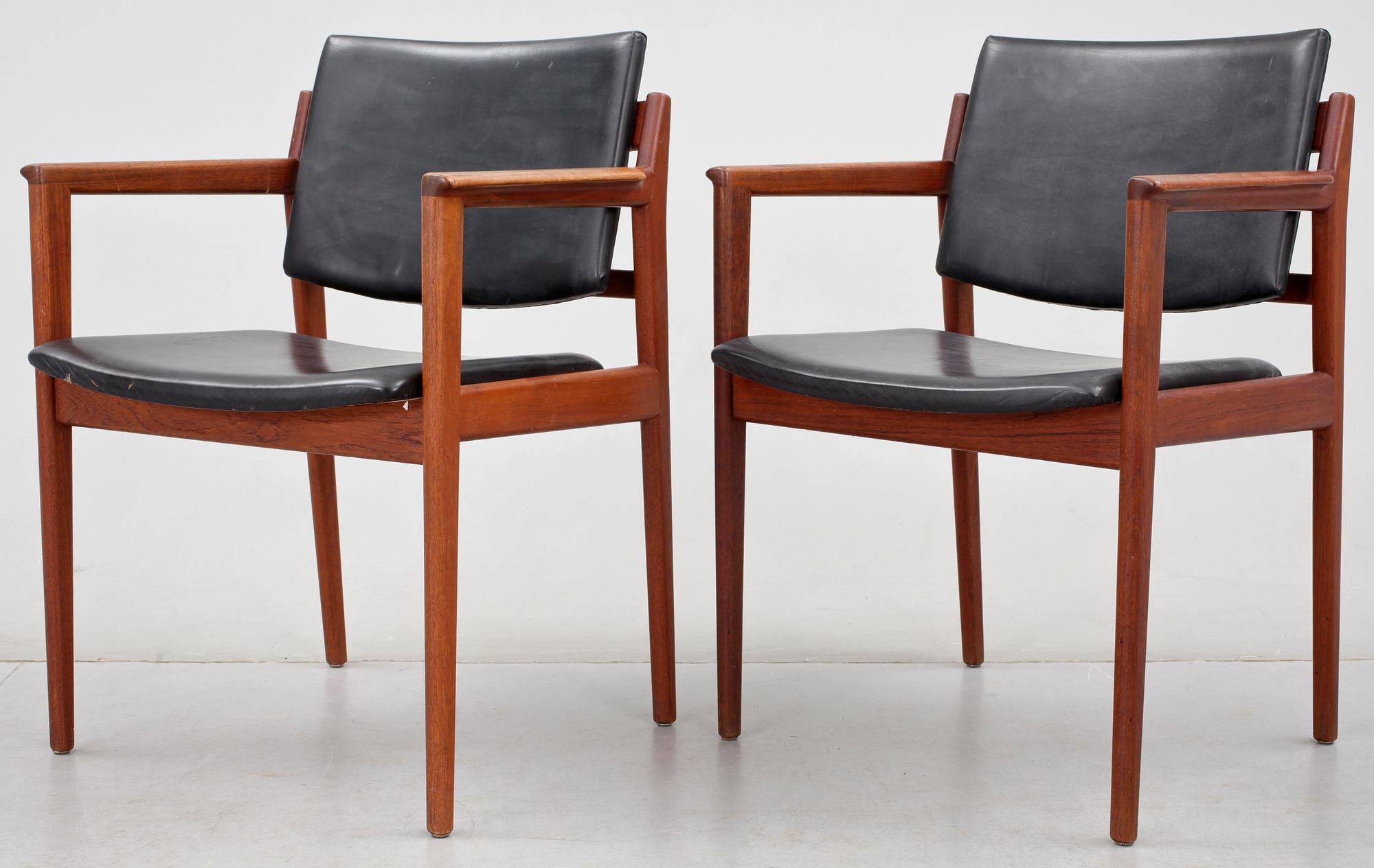 KARMSTOLAR, ett par, 1950-60-tal.