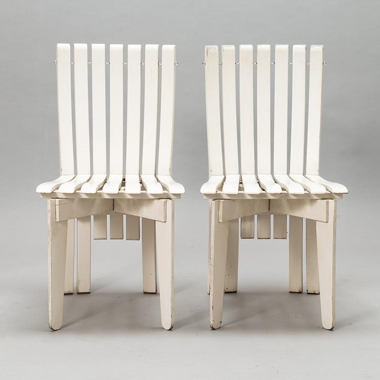 Alvar Aalto, A five-piece 'Aurinko' (Sun-series) garden furniture set for Artek, late 1900s.