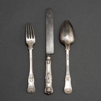 ETUI med silverbestick, 3 delar Bl a Christian Hammer Stockholm 1851.