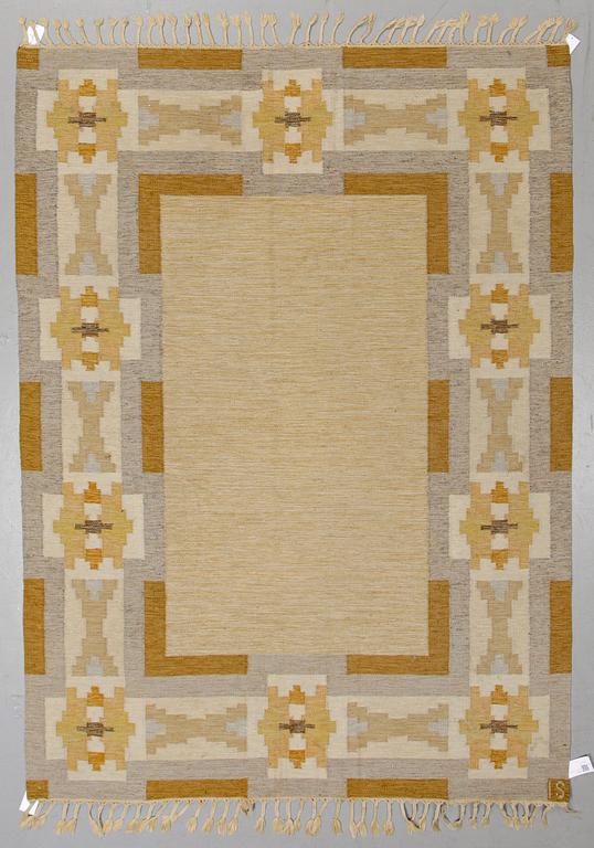Ingegerd Silow, a carpet, flat weave, ca 240 x 175,5 cm, signed IS.