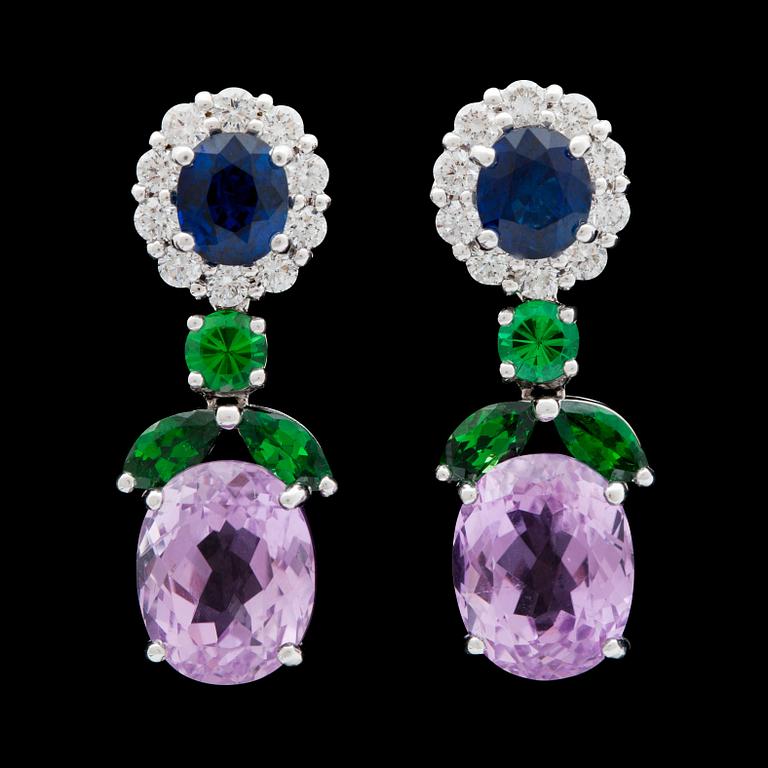 A pair of kunzite, tot. 10.50 cts, blue sapphire and diamond earrings.