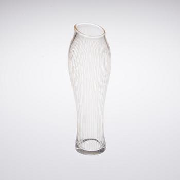 VAS, glas, signerad, "Fölfot", Tapio Wirkkala, Iittala.