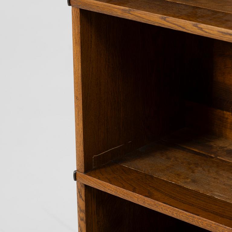 Bookcase, Åtvidaberg, first half of the 20th century.