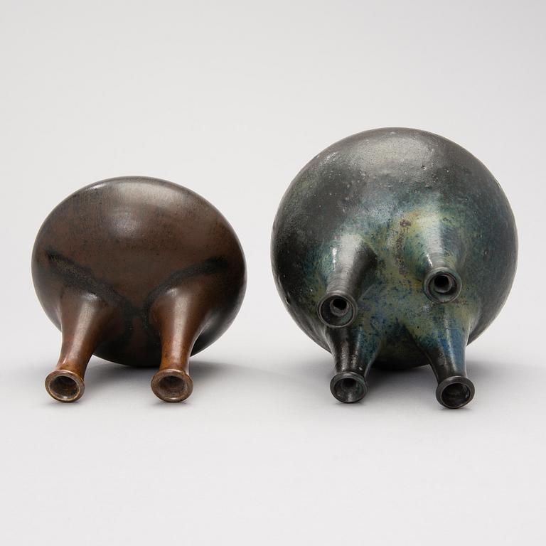 FRANCESCA MASCITTI-LINDH, skulpturer, 2 st, keramik, signerade FML, Arabia och FM.