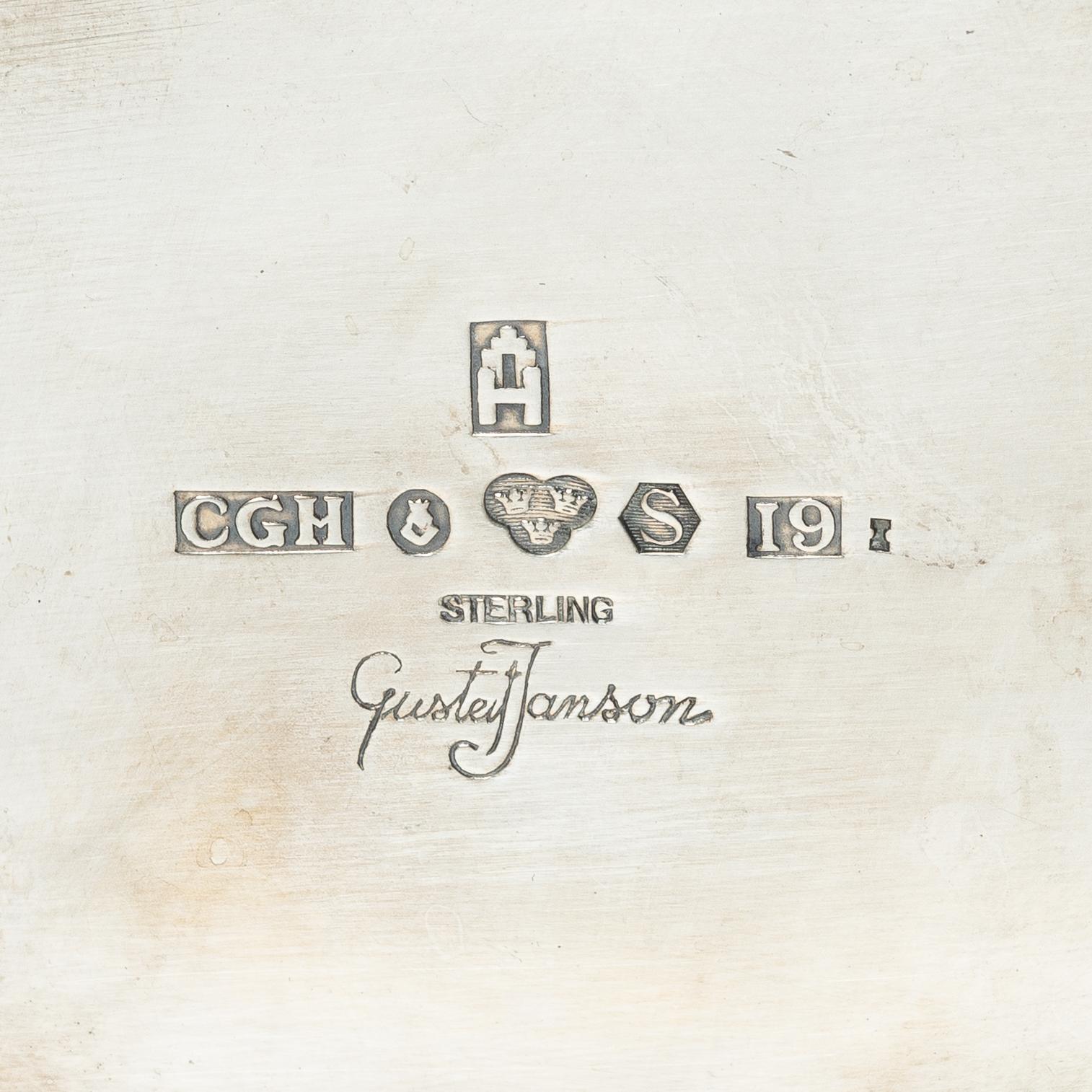 Gustaf Janson, vaser, 2 st, sterlingsilver, CG Hallberg, Stockholm, 1959.