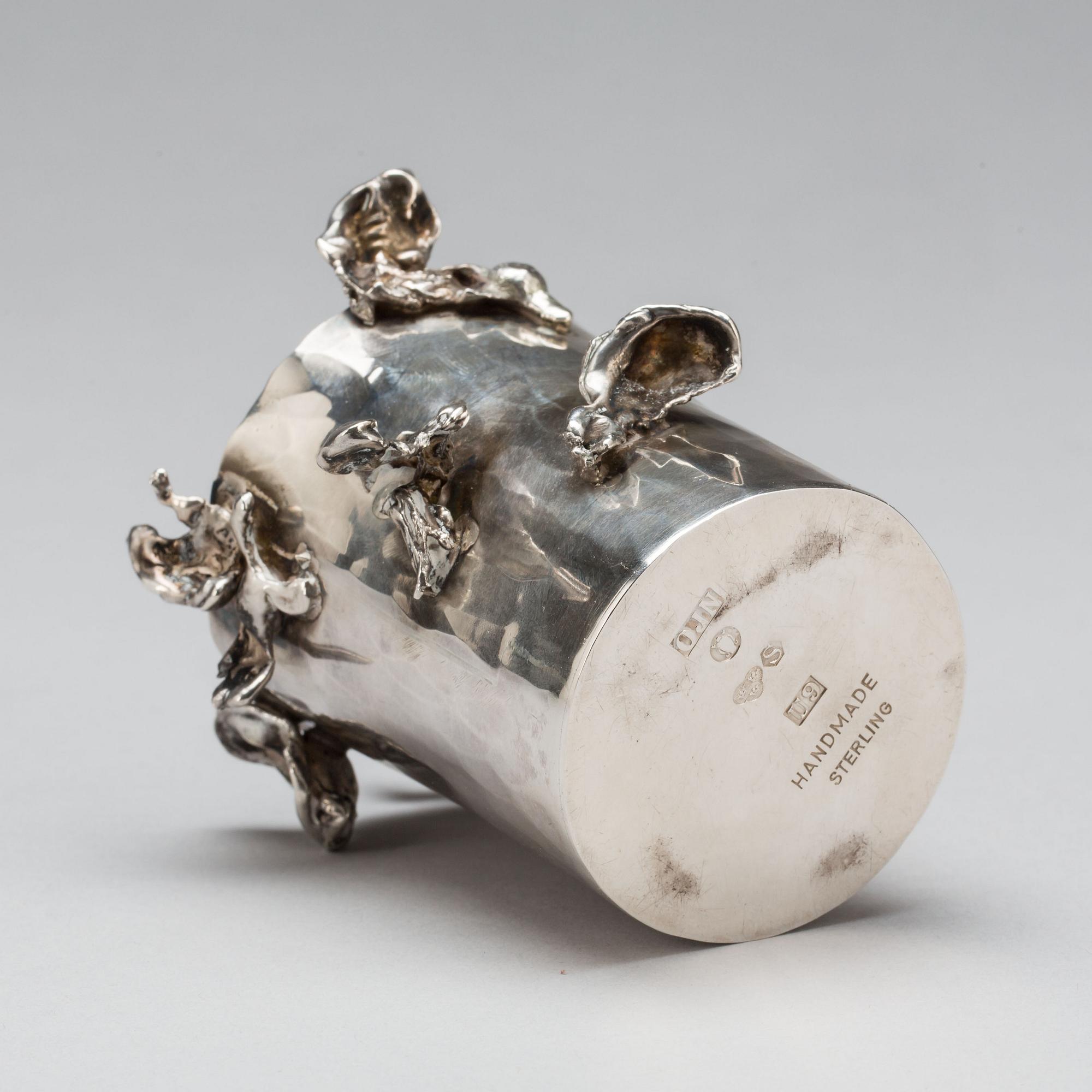 BÄGARE, sterlingsilver, Owe Johansson, Stockholm 1968. Vikt c:a 135 g.