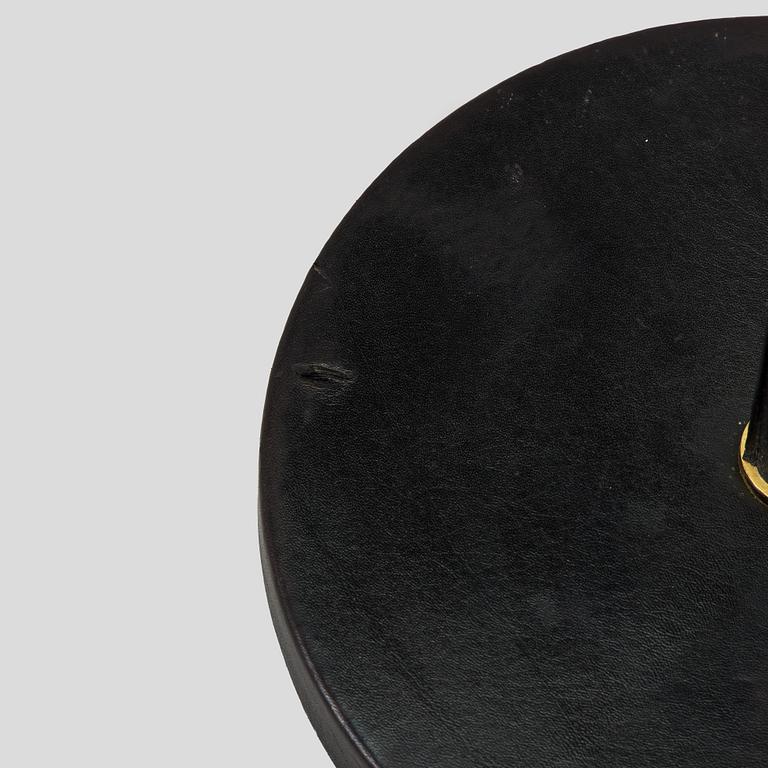 Alvar Aalto, 'Angel wing' model A 805 floor light manufactured by Valaisinpaja Oy, end of 20th century.