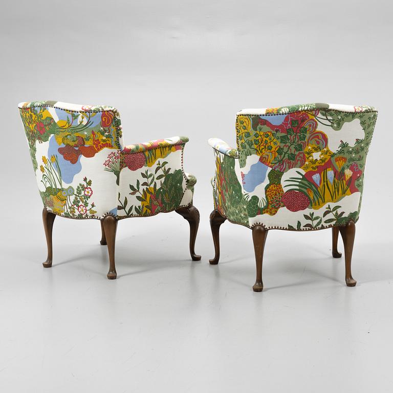 Armchairs, a pair, Gärnäs, mid/second half of the 20th century.