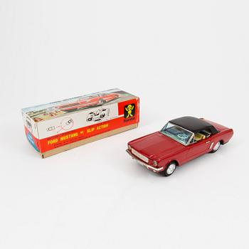 A Bandai tinplate "Ford Mustang with slip action", Japan, 1960s.