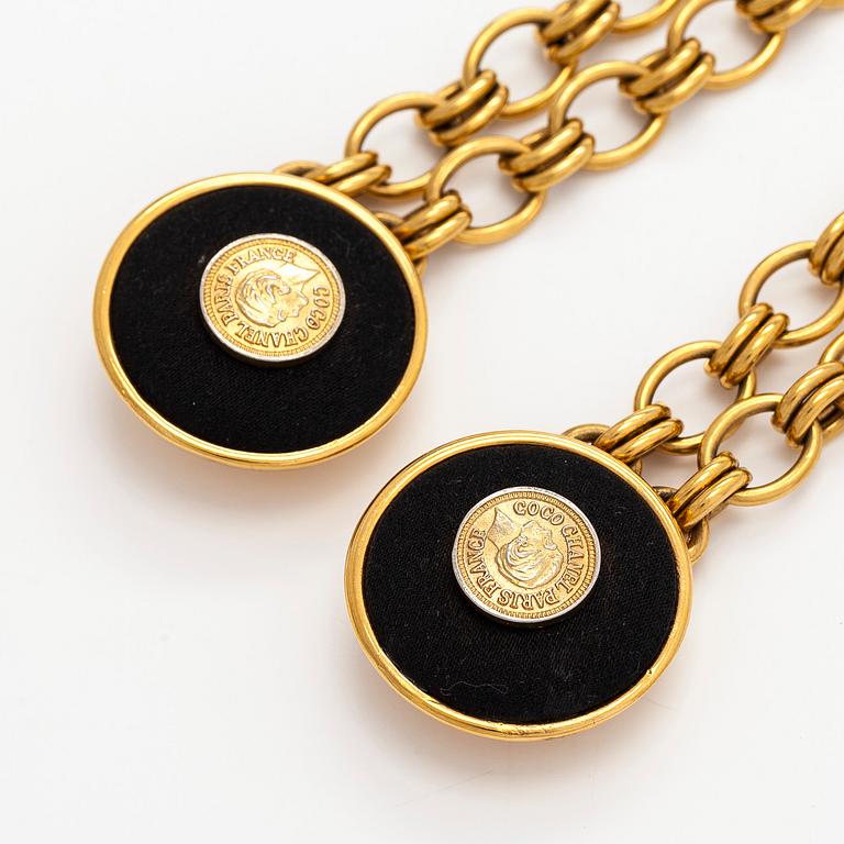 Chanel, a late 20th century brooch.