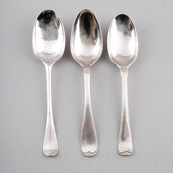 MATSKEDAR, 3 st, olika, silver, svenska stämplar 1700-tal. Vikt ca 174 gram.