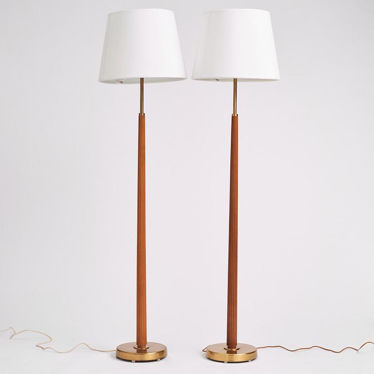 Hans Bergström, a pair of floor lamps model "522", ateljé Lyktan, Åhus 1950s.