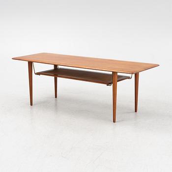 Peter Hvidt & Orla Molgaard Nielsen, a model FD 516 coffee table for France & Søn, Danmark.