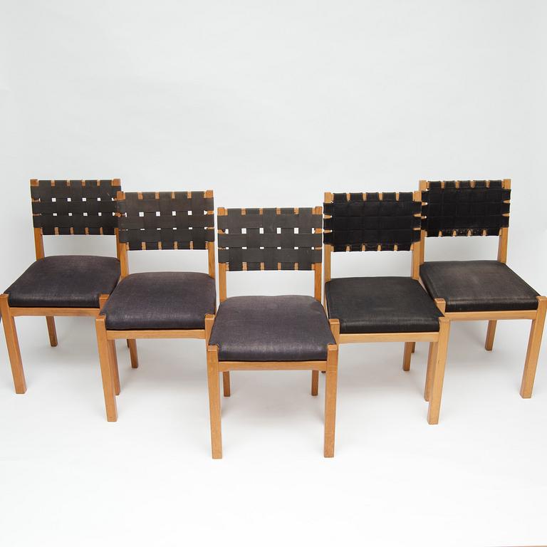 STOLAR, 3+6 st, modell 615, Aino Aalto, Artek. Modellen formgiven 1939.