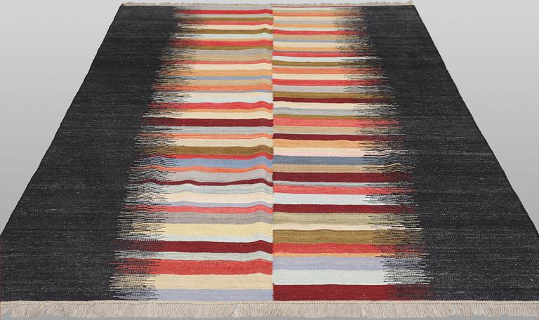 Matta, Kelim, modern design, ca 244 x 173 cm.
