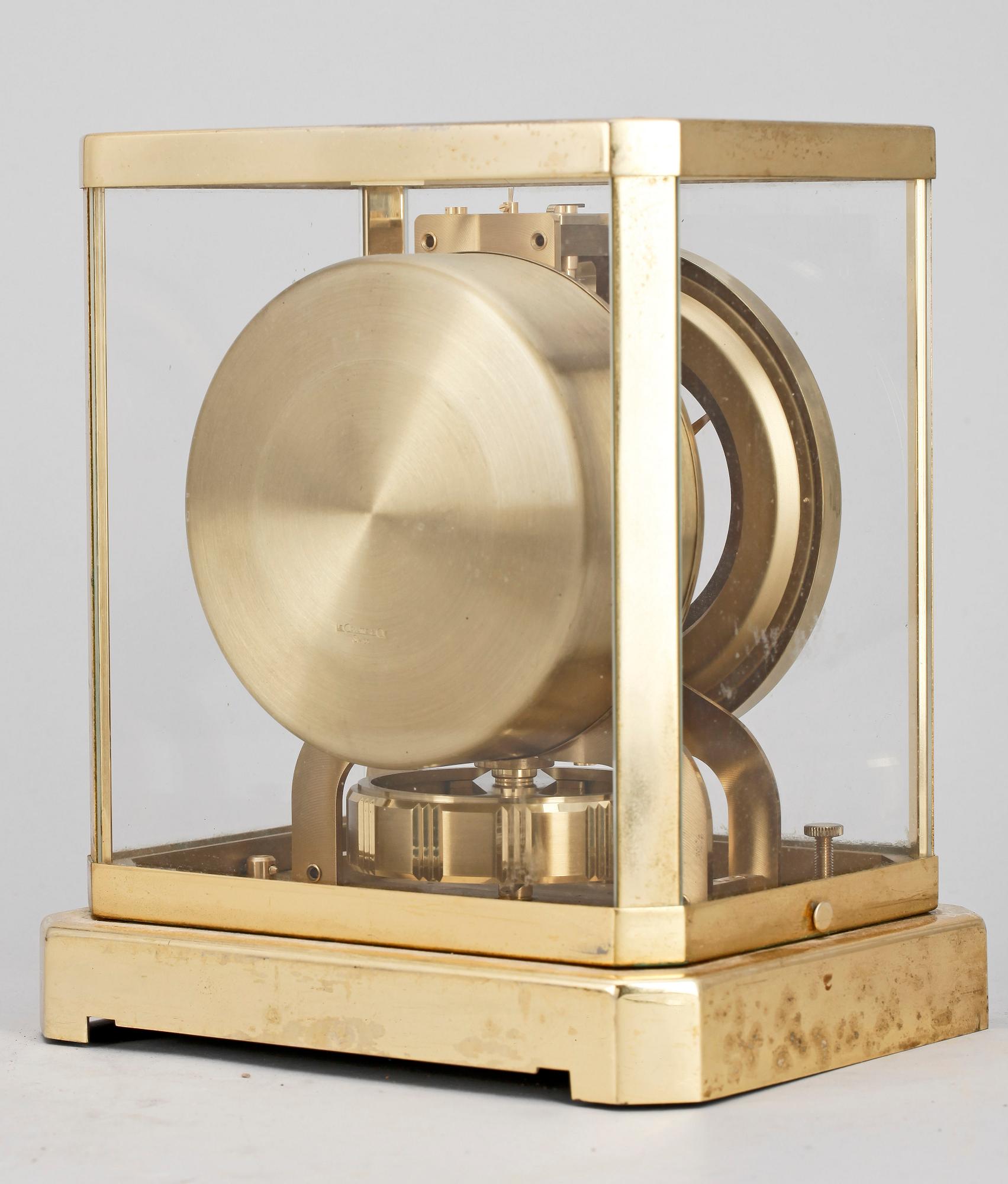 BORDSUR, "Atmos", Le Coultre & Cie. 1900-tal.