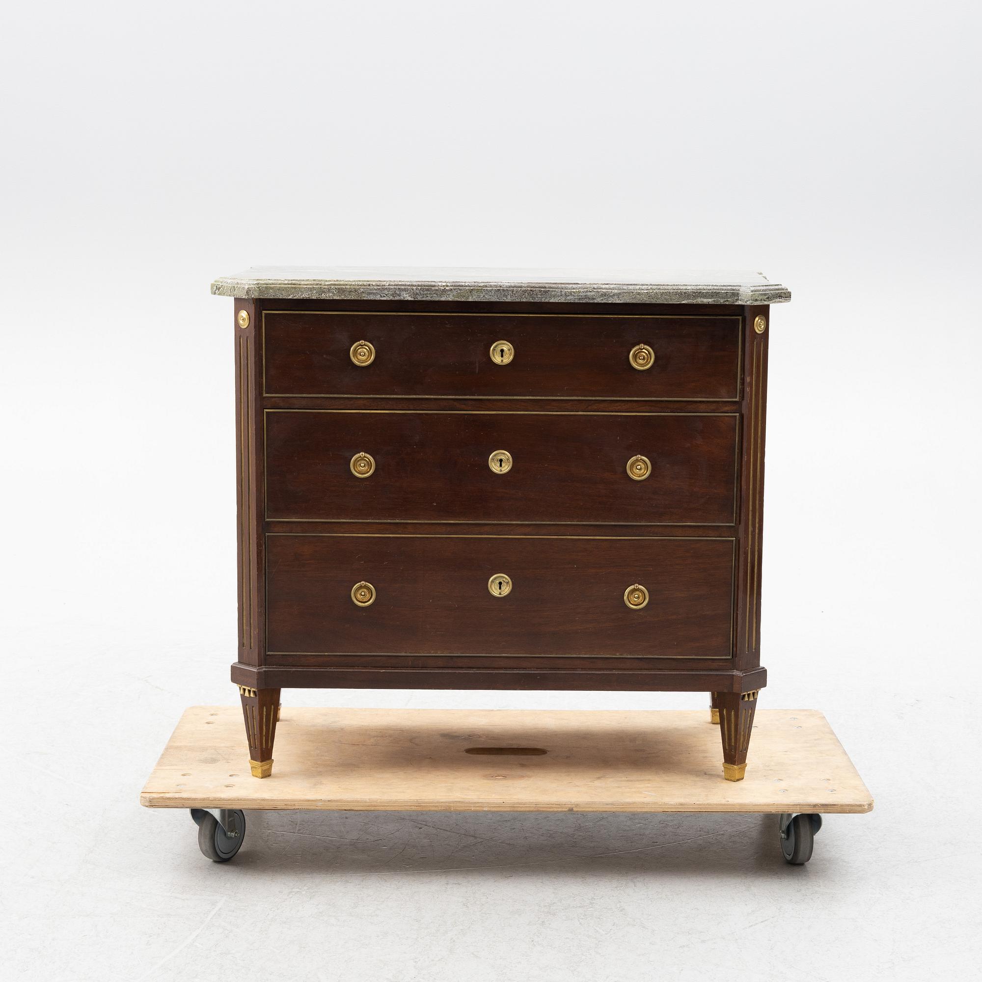 A Gustavian style chest of drawers, first half of the 20th Century.