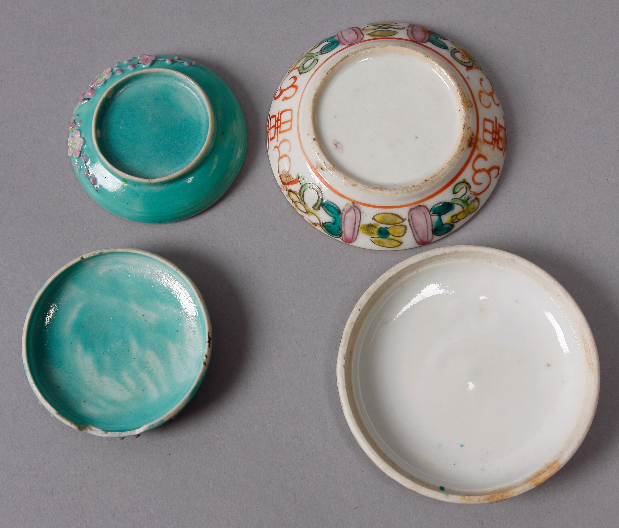 DOSOR, 2 st samt SKÅLAR, 5 st, porslin, Kina, 1800-1900-tal.