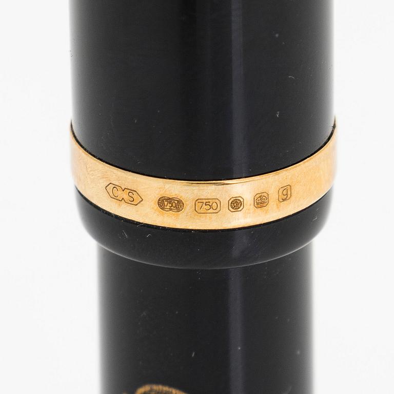 Conway Stewart, a fountain pen, 'Steinway & Sons'.